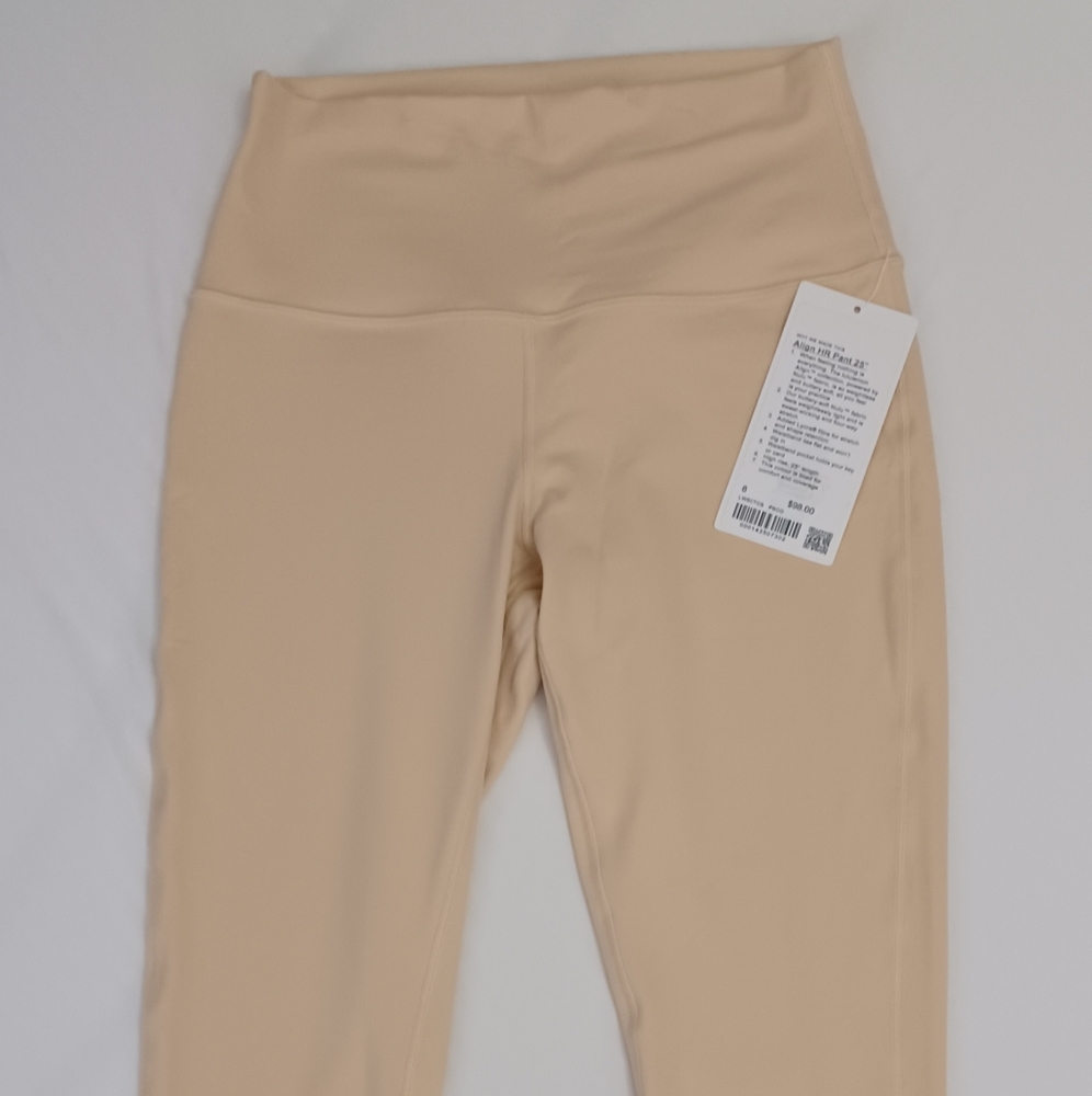 NEW with tags Lululemon Align High-Rise 25" Prosecco Size 8